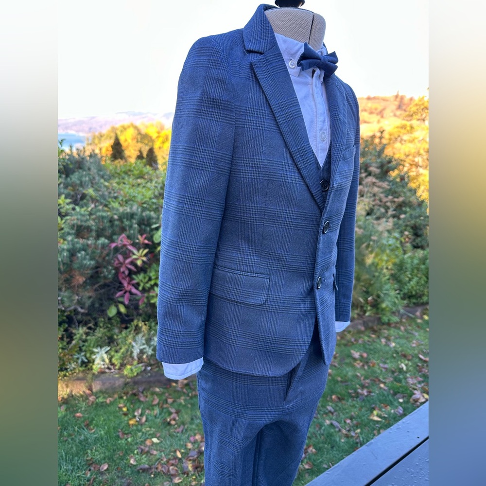 Marks & Spencer Kids Navy Checkered Suit Set 5-6 Years